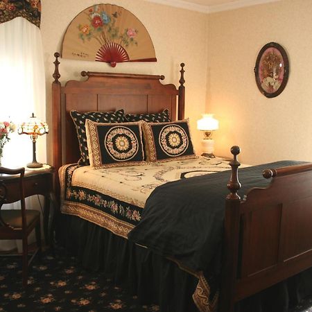 Isaiah Jones Homestead Bed And Breakfast Sandwich Ngoại thất bức ảnh