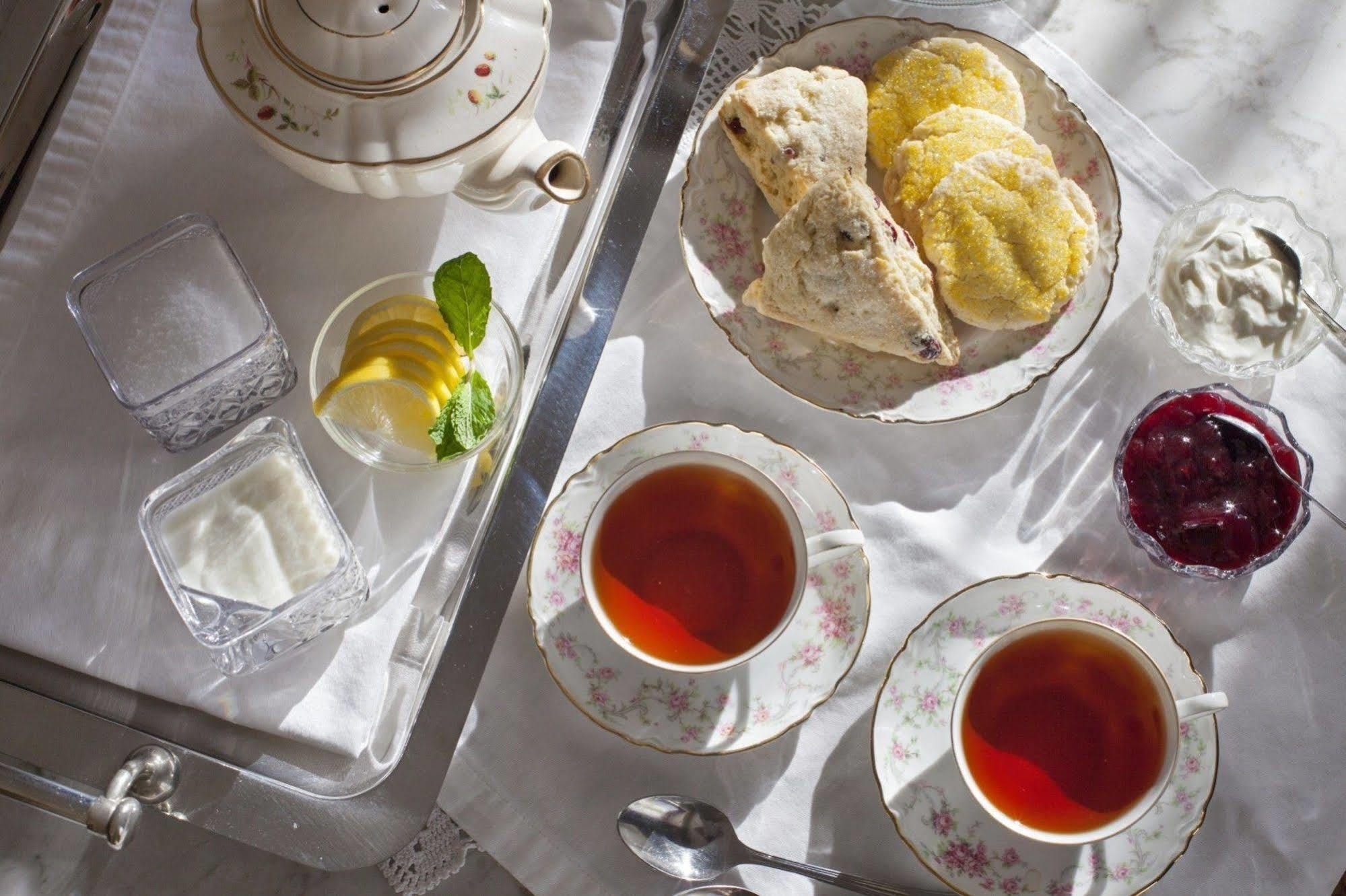 Isaiah Jones Homestead Bed And Breakfast Sandwich Ngoại thất bức ảnh