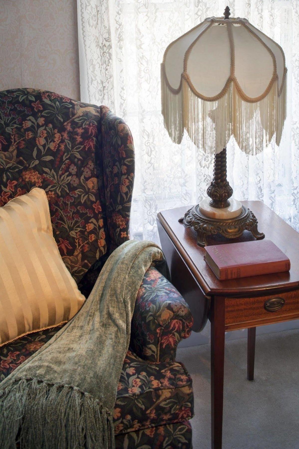 Isaiah Jones Homestead Bed And Breakfast Sandwich Ngoại thất bức ảnh
